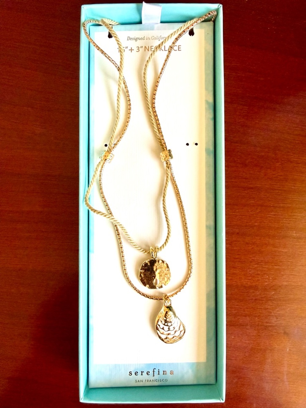 NWOT Serefina Gold Oyster Shell Pendant Layered Necklace - Women Jewelry - Picture 6 of 8